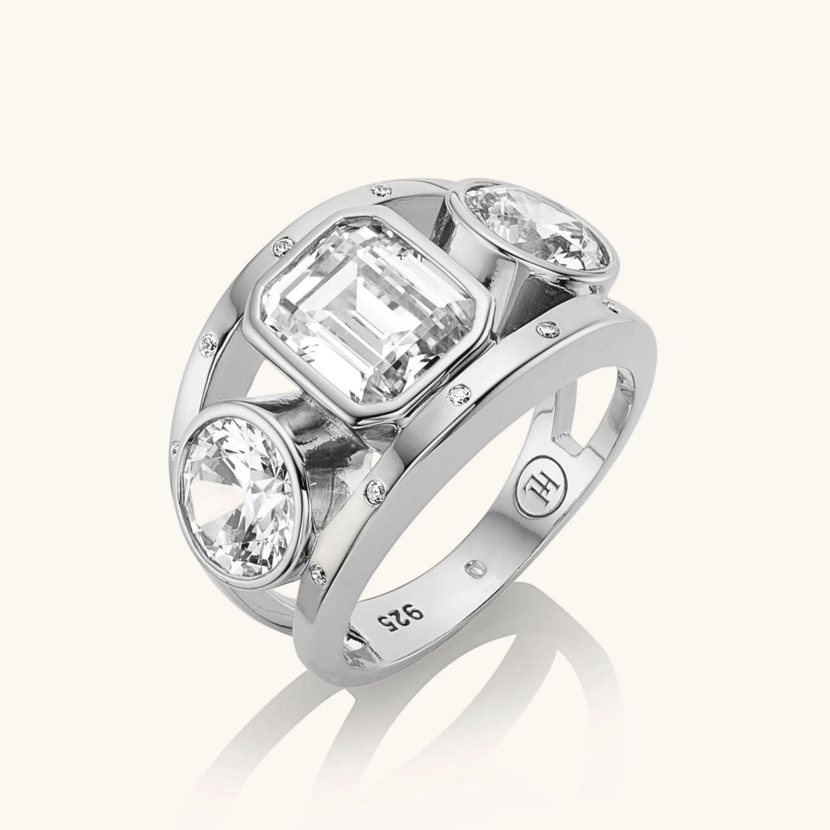 The Silver Joséphine Ring