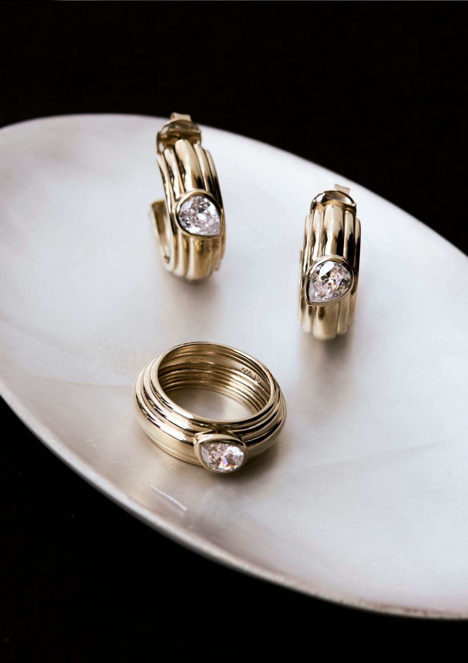 The Gold Zephyr Ring