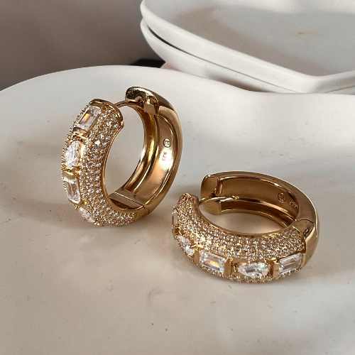 Sample: The Rialto Hoops
