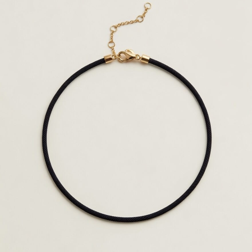 The Axis Necklace | Black