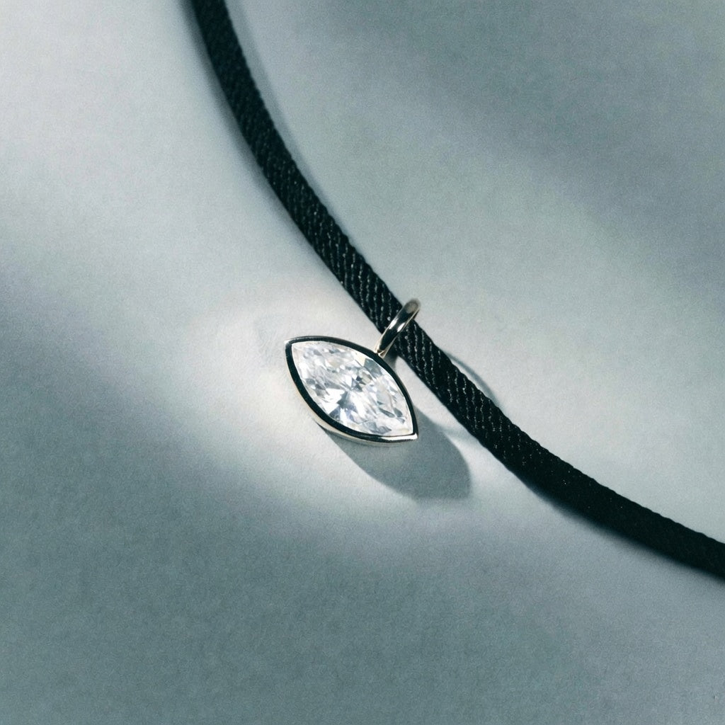 The Axis Necklace | Black
