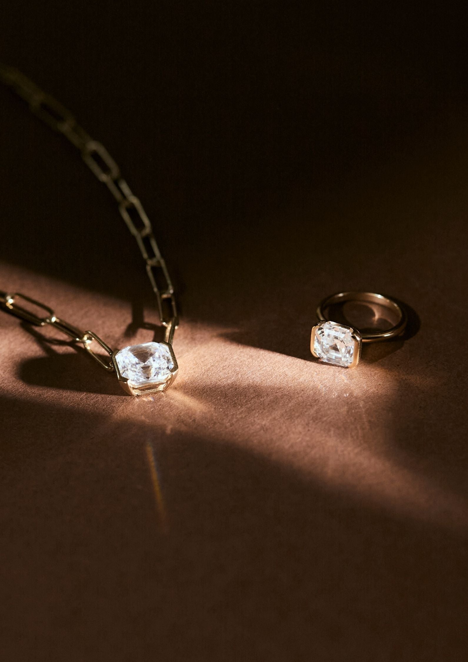 The Gold Nox Necklace