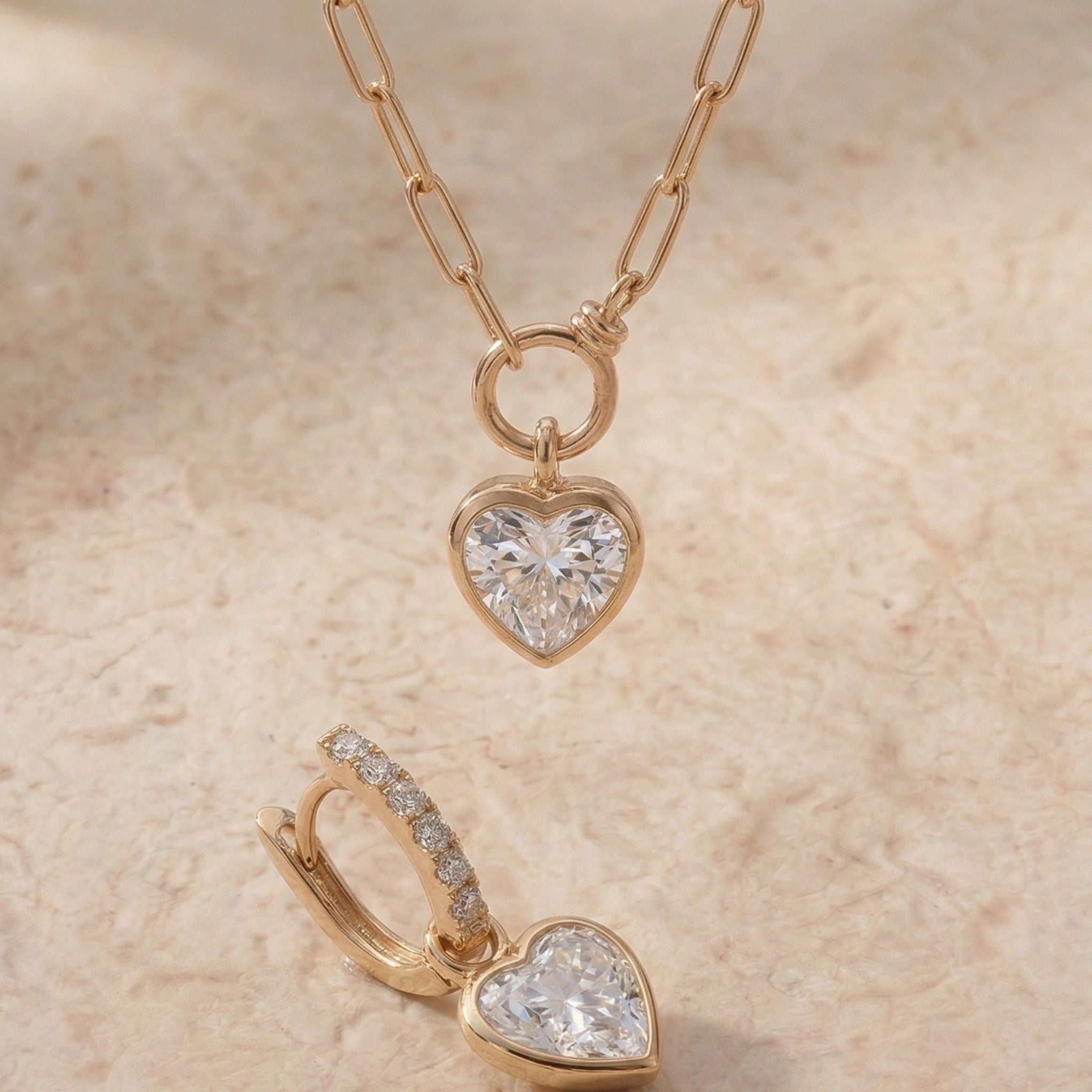 The Gold Formes Heart Drop (Drop only)