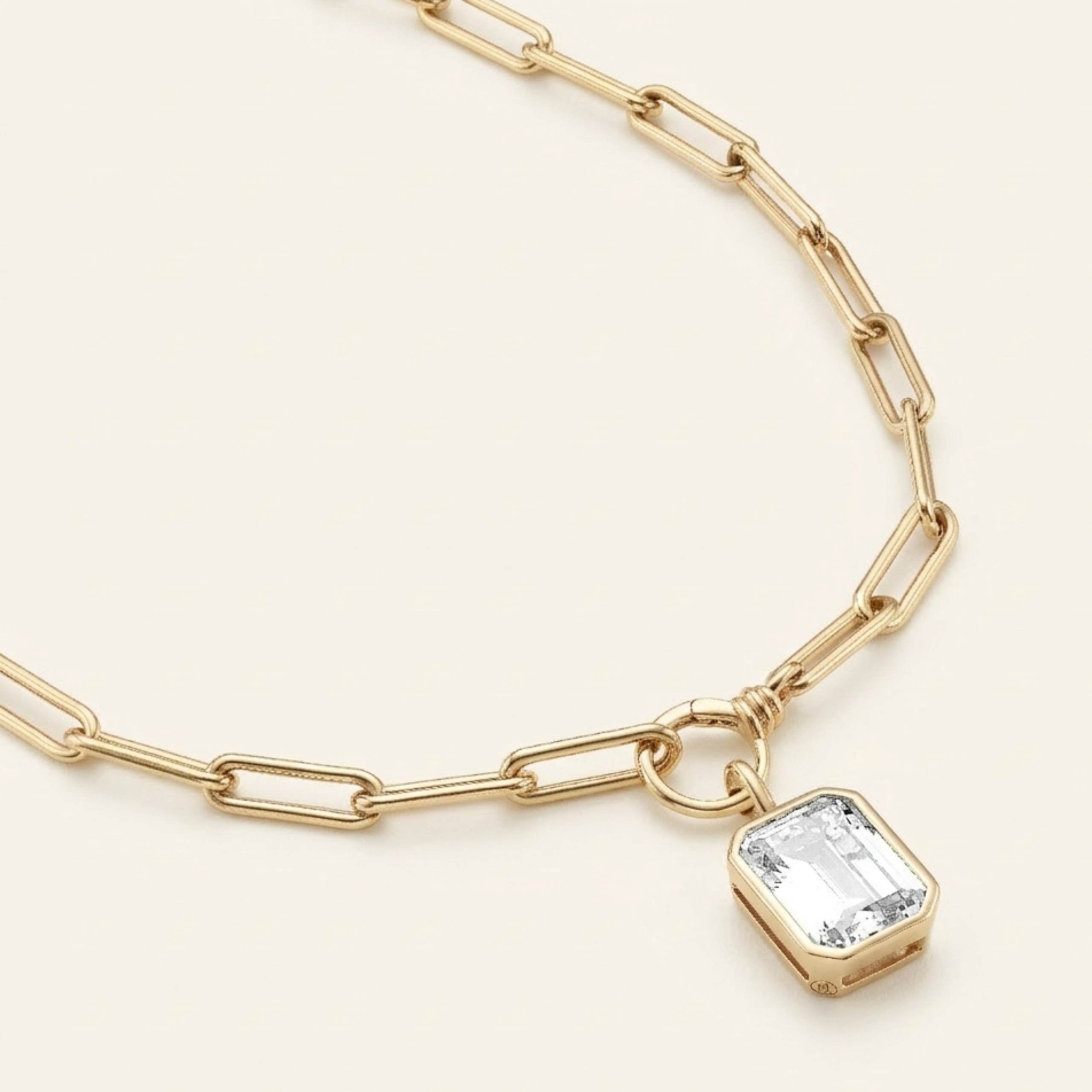 The Gold Formes Emerald Drop (Drop only)