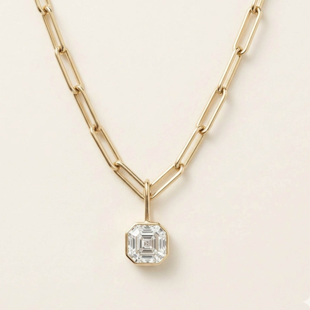 The Gold Marilyn Necklace