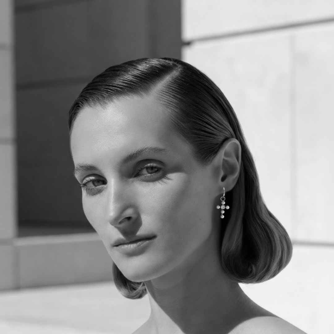 The White Gold In Luck Drops