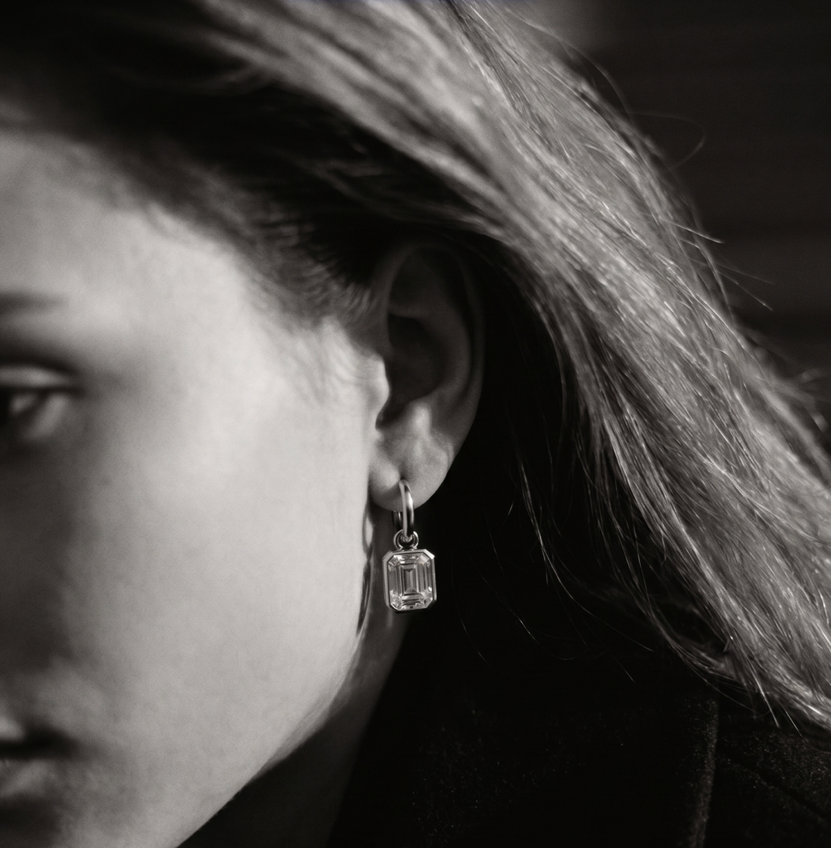 The Noir Formes Earrings
