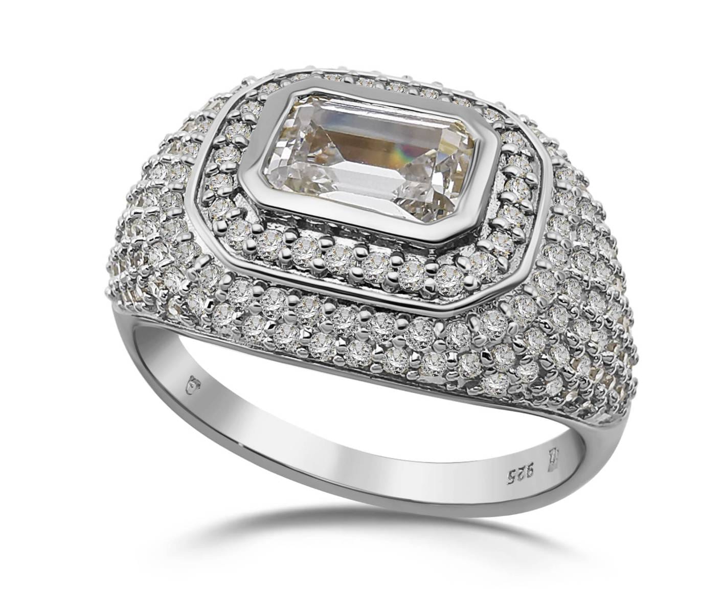 Sample: The Silver Margaux Ring